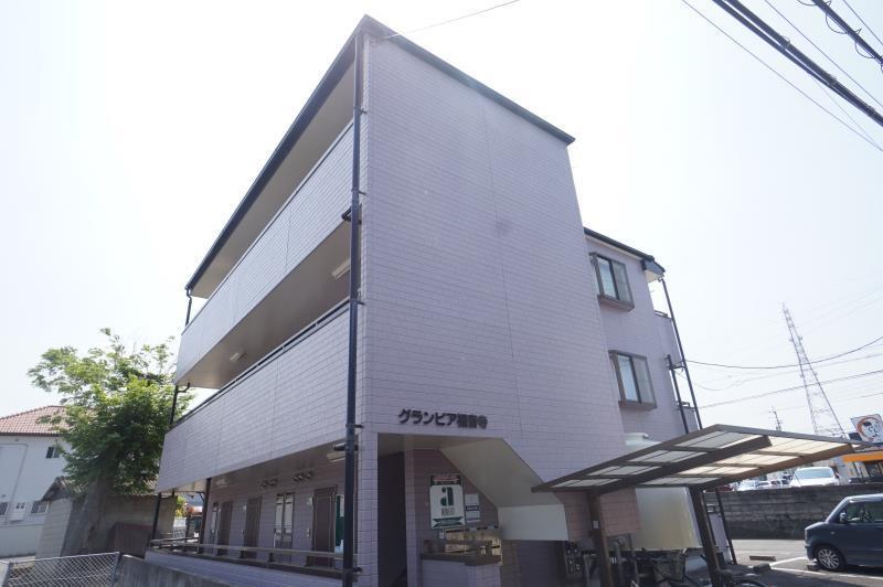 審査能力も高くて、トラブルに対しても臨機応変に対応していただけるので、安心して任せられます。